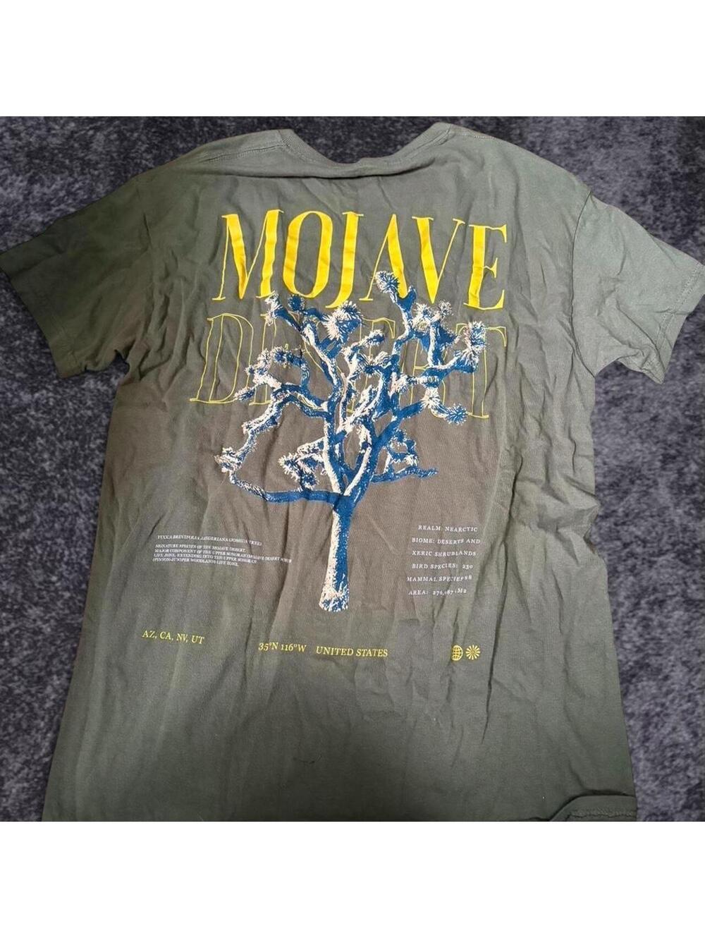 Green Mojave Desert graphic shirt 🌵💚